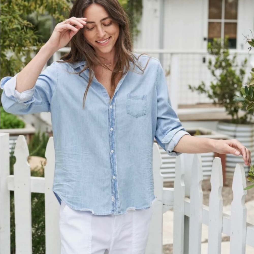 FRANK & EILEEN Luke Denim Button Down Shirt